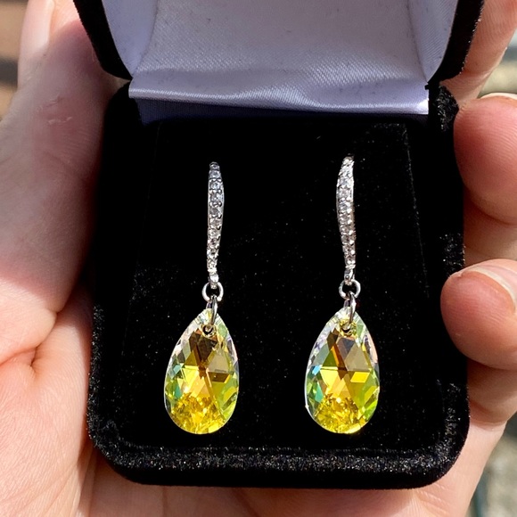 💸FINAL PRICE DROP🌻NIB 925 Golden Shadow Aurora Borealis Earrings🌻 - Picture 8 of 14